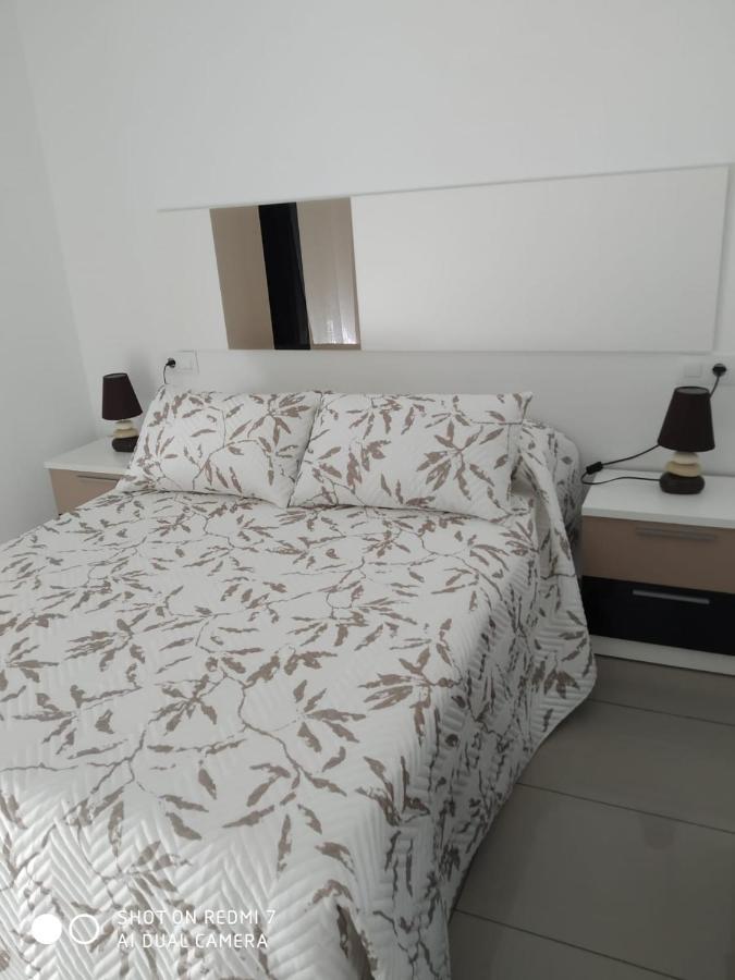 Apartamentos La Bodega La Zarza  エクステリア 写真