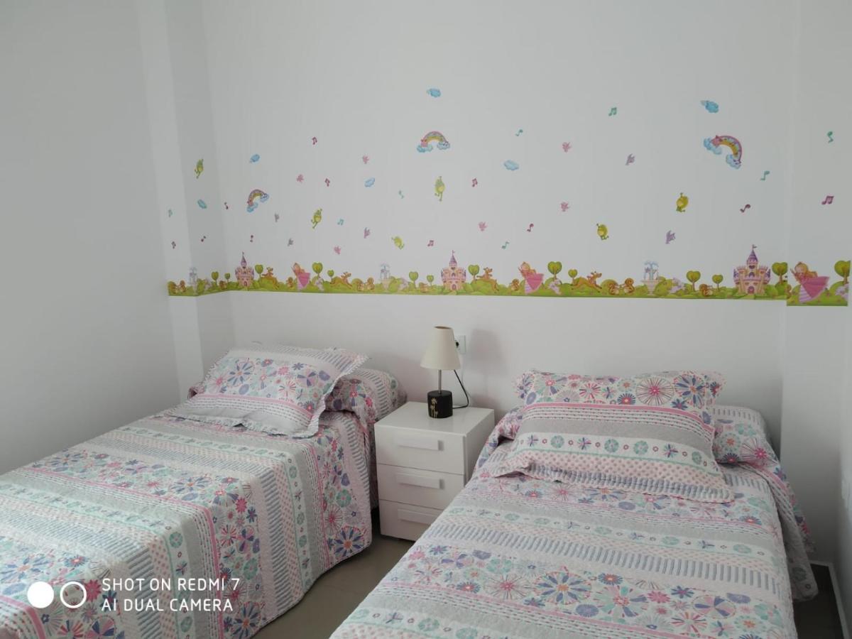 Apartamentos La Bodega La Zarza  エクステリア 写真
